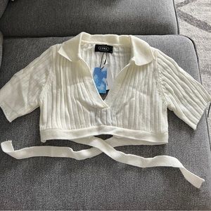 Tie-back cropped knit top